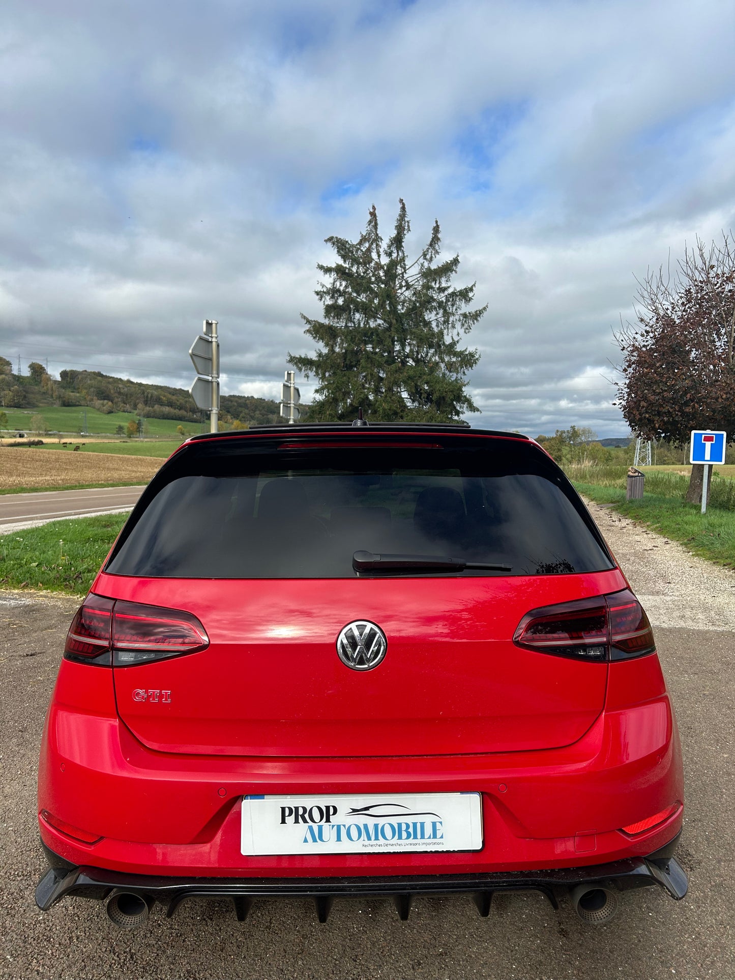 VOLKSWAGEN GOLF 7 GTI TCR