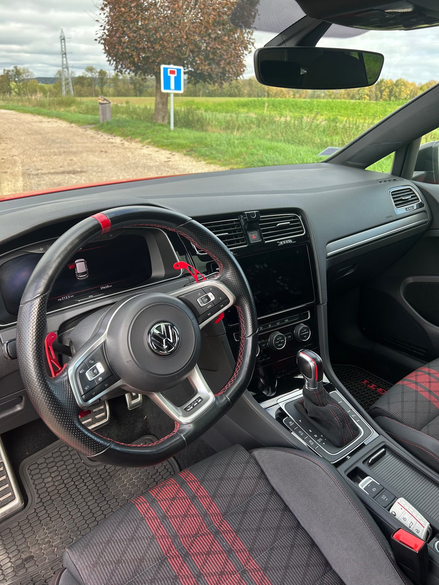 VOLKSWAGEN GOLF 7 GTI TCR