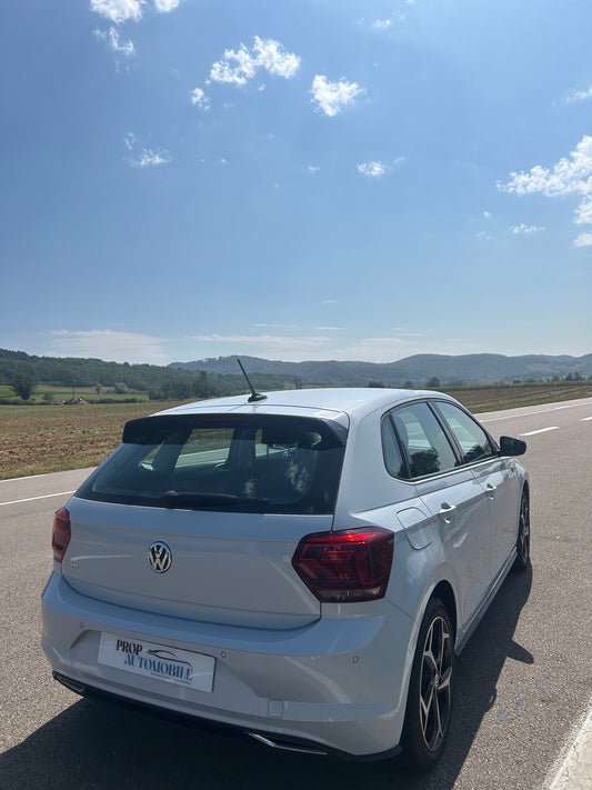 VOLKSWAGEN POLO R LINE